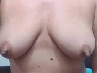 Camsoda Live Sex Cam of tamara-yorrkk