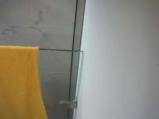 Camsoda Private Sex Chat of voyeurcam-casa-salsa-bathroom-7