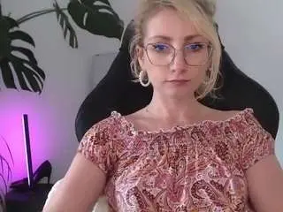 Camsoda Nude Webcam of cinderellamoon