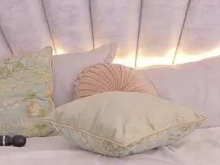 Camsoda Watch Live Sex Cams of emmaconti2