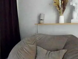 Camsoda Free Porn Cam of julia-suny