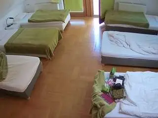 Camsoda Nude Webcam of voyeurcam-julmodels-bed-6