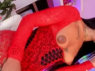 Camsoda Free Live Porn of sofia-waltonx1