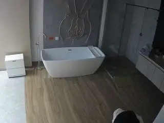 Camsoda Nude Webcam of voyeurcam-casa-salsa-bathroom-4