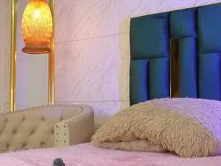 Camsoda Sex Chat of emilia-monroee