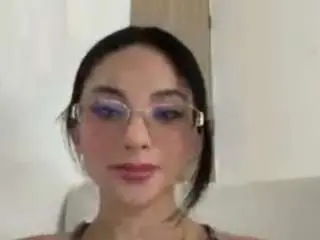 Camsoda Private Sex Chat of kiraalopez