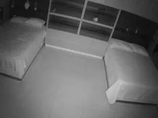 Camsoda Adult Video Chat of voyeurcam-casa-salsa-versus-room