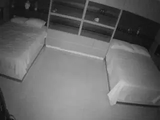 Camsoda Free Live Porn of voyeurcam-casa-salsa-versus-room