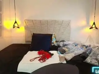 Camsoda Nude Webcam of barbara-foox