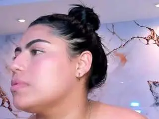 Camsoda Free Live Porn of kyana-cream