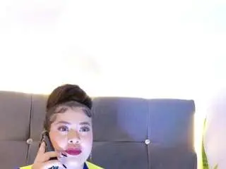 Camsoda Sex Cam of ema-foxyy