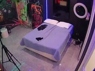 Camsoda Sex Chat of voyeurcam-casa-salsa-disturbed