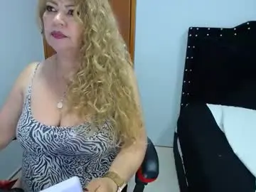 Chaturbate Live Sex Cam of ursulawhite69