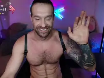 Chaturbate Adult Video Chat of ilyafriend