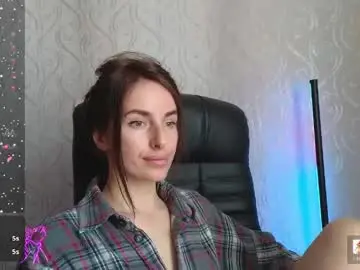 Chaturbate Live Sex Cam of adrihanna