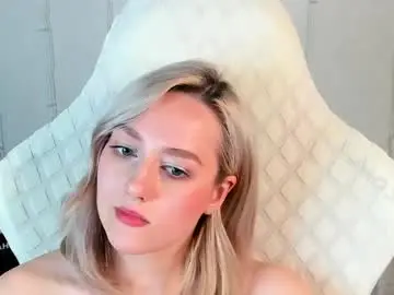 Chaturbate Sex Cam of chloedeccker