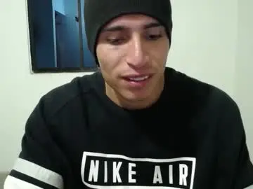 Chaturbate Free Live Porn of jack_pergurtson01