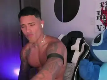 Chaturbate Live Sex Cam of alessandro_vanni