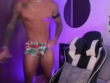 Chaturbate Nude Webcam of alessandro_vanni