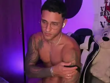 Chaturbate Sex Chat of alessandro_vanni