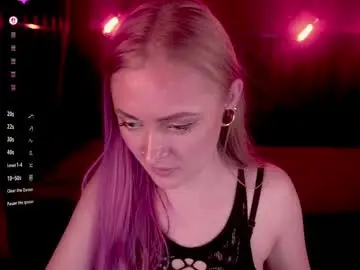 Chaturbate Watch Live Sex Cams of dramaquenn