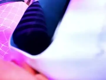Chaturbate Free Live Porn of kuromi_bush