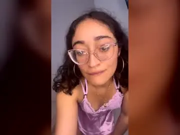 Chaturbate Free Live Porn of liz_ross_