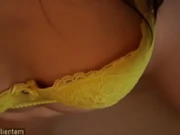 Chaturbate Live Sex Cam of ms_seductive