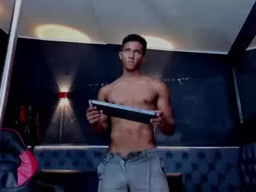 Chaturbate Live Porn of yoel_blessed