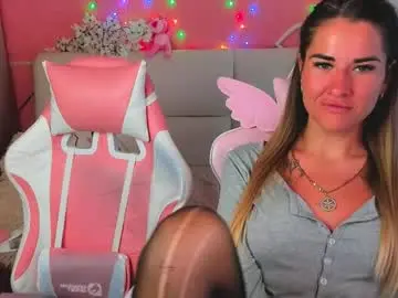 Chaturbate Free Live Porn of angel_and_demon0304
