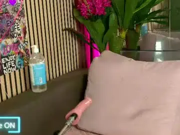 Chaturbate Live Sex Cam of rebeldools