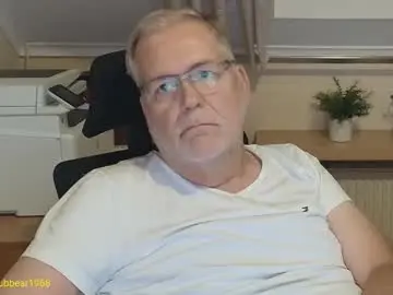 Chaturbate Live Sex Cam of subbear1968