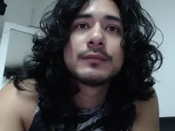 Chaturbate Live Sex Cam of romanphoenix