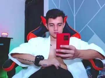 Chaturbate Adult Webcam of adam_hot11