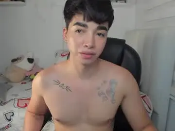Chaturbate Live Sex of santy7u7