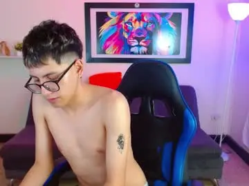 Chaturbate Adult Video Chat of alexcum_18