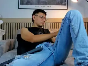 Chaturbate Free Live Porn of timothy_jones1