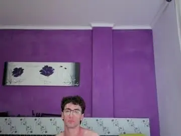 Chaturbate Sex Cam of twinkanddaddy_69