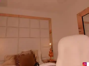 Chaturbate Live Porn of amanda_colin