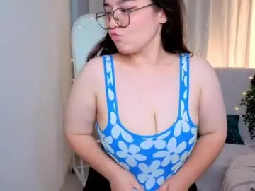 Chaturbate Free Live Porn of momorins