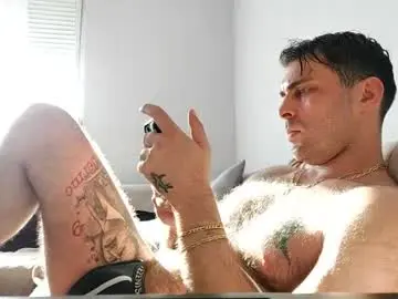 Chaturbate Adult Webcam of boy_aroundtheworld