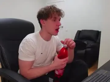 Chaturbate Sex Chat of nikki_hard