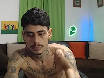 Chaturbate Live Sex of alpha_zom