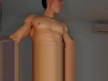 Chaturbate Sex Chat of aaronmagnum