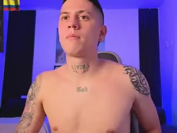 Chaturbate Live Sex Cam of yeiko_romero_