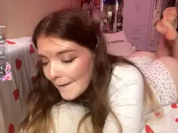 Chaturbate Private Sex Chat of lily__moon_