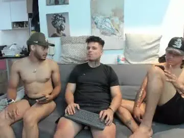 Chaturbate Adult Webcams of straight__friends