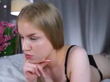 Chaturbate Live Porn of cinacandy