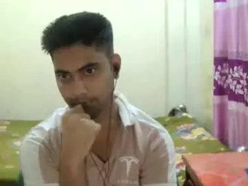Chaturbate Watch Live Sex Cams of birbikrom104