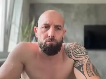 Chaturbate Free Porn Cam of tommyx01